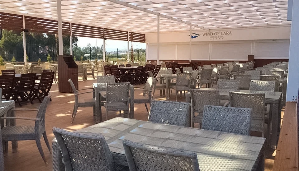 هتل ویند آف لارا آنتالیا